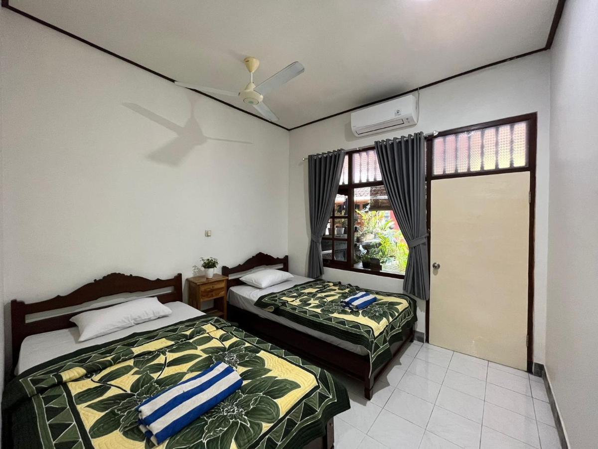 Bagus Homestay パダンバイ エクステリア 写真